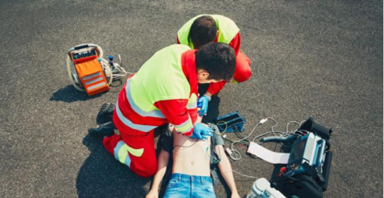 Defibrillatori in tutte le 32mila amministrazioni pubbliche